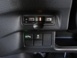 【ETC】便利なETC車載器も装備!高速道路の料金所もスムーズに通過できます。今や必須の装備ですね!お客様用にセットアップをしてのお渡しとなります!