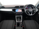 Audiのインテリアはエクステリア同様、優れたデザイン性とクオリティ、そして機能性を兼ね備えております。
