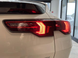 安心のBMW認定中古車は100項目の箇所を徹底的にチェック致します。機械的な箇所や電気系、コンピューターなどをご納車前に点検し、交換基準に達した部品は全て新品に修理返品した後にご納車致します。