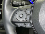 ステアリングスイッチ装備!運転しながら手元でオーディオの操作などができます。