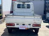 経験豊富なスタッフが皆様のカーライフを全力でサポートさせて頂きます。