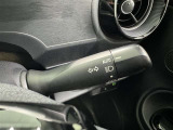 トンネルなど、周囲の明るさの変化でランプ類を自動オン・オフするコンライトです(消し忘れ防止機能付)