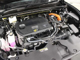 A25A-FXS型 2.5L 直4 DOHCエンジンとフロント:3NM型 リヤ:4NM型 交流同期電動機のハイブリッドシステム搭載、E-Four(電気式4輪駆動)の組み合わせです。