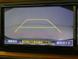 バックモニターがついていますので、バックでの駐車が苦手な方でも大丈夫です 実際のバック駐車は目視確認と合わせてお使い下さい