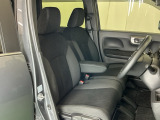 当車両は、次のお客様に気持ちよくお乗りいただくため、専門スタッフによる【徹底シートクリーニング】を施工済みです!