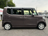 当社の車両は全車、第三者機関にて車両状態(内装・外装)をチェックしております。また、安心して車選びをして頂くために、お支払い総額を表示しております。