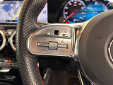 メモリー付きパワーシートが装備されている車両はシートの位置・ドアミラーの角度・ハンドルの位置を3名まで記憶出来ます。