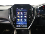 11.6インチの縦型ディスプレイに、ナビゲーション機能をはじめ、エンターテインメント、車両情報、エアコン操作、各種設定などを集約。タブレットのような感覚で、直感的に操作できます。