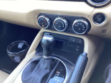MTモード付です!MT感覚でシフトチェンジできます。MT車が少なくなってきた現在に面白さを取り入れた装備です。走る歓びを!