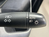 【オートライトシステム】暗くなると自動でライトが点灯するオ-トライト!昼間のトンネル走行などオートにしていると便利♪