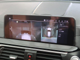 【アラウンドビューモニター】バックカメラに加え、360度のカメラで駐車も楽々。駐車が苦手な方でも安心してお乗りいただけます。