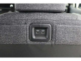充電用USB装備しています。