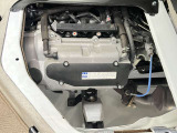 エンジンルームもクリーニング済みできれいですよ。日産の整備士がしっかりと丁寧に点検していますので安心してお乗りいただけます