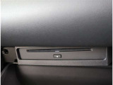 CD・DVD再生できます