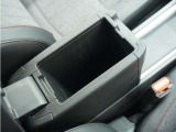 ◆メンテナンスパック(まかせチャオ)◆法定点検や車検、Hondaが推奨する点検に加えて、エンジンオイル・オイルフィルター等の交換をパックにしたのがまかせチャオです。