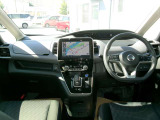 セレナ 1.2 e-POWER ハイウェイスターV ステップタイプ 