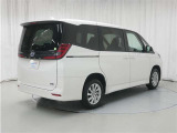 ノア 1.8 ハイブリッド G E-Four 4WD