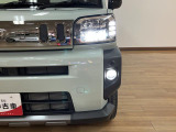 LEDヘッドライトは暗い夜道を明るく照らし、LEDフォグランプは悪天候時、視界の悪い時も安心ですよ♪