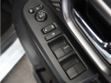 ◆パワーウィンドウスイッチ◆運転席から全席の窓の開閉操作を行うことが出来いつでも換気ができます!
