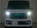 LEDヘッドライト(オートハイビーム機能付)が搭載されており、遠くまで明るく均一に照らし、高速道路等での安心感が向上しております。