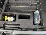 ラゲッジ下にタイヤパンク修理剤が収納されています!