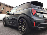 【BMW/MINI 正規ディーラー BPS川口 MINI NEXT川口】◆住所:埼玉県川口市朝日1-5-16◆国道122号線沿いにございます。首都高速 足立入谷、加賀、東領家、鹿浜橋インターから約3キロ 10分の好立地にございます