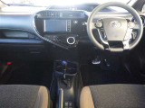 当店は全車『ロングラン保証』付!(1年間、距離無制限 HV車はHV保証付) 別途延長保証もご用意しております♪ ぜひ現車を確認にご来店ください