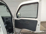 欲しい車、見つけます!豊富に取り揃えた展示車を気軽にご試乗いただけます。