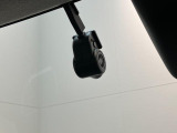 滋賀ダイハツでは、お客様にお気軽にご来店頂けるお店を目指しております!お客様にゆっくりとおくつろぎいただくためにカフェのような居心地の良さで皆様のご来店をお待ちしております。