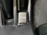 アクセサリーソケット付き車両です。