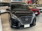 セレナ 2.0 ハイウェイスターV 4WD 