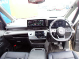 周りが見やすく運転しやすいお車です♪