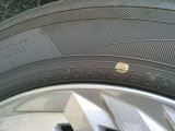 タイヤサイズは、185/60R16です。