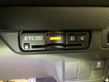 【ETC車載器】高速道路の料金所を、止まらずスムーズに通過。小銭を用意する手間も、窓を開けるわずらわしさもありません。遠出をグッと身近にしてくれる快適ドライブの必須アイテムです。