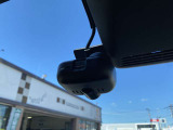前方録画タイプのドライブレコーダーです。あおり運転対策や万が一の事故に備えて安心です!