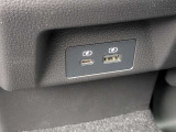 USB接続で携帯の充電など使い勝手がUP