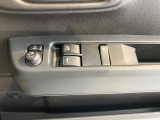 ダイハツディーラーでは「ダイハツ認定U-CAR」という基準を設け、車選びに詳しくないお客様でも「安心して選べる」をご提供しています。