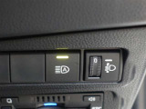オートマチックハイビームを装備しております☆先行車や対向車のライトを認識し、ハイビームとロービームを自動で切り替える機能です!夜道の視界を確保してくれますので安心ですね♪