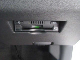 ETC車載器付きです。高速道路の料金所もスムーズに通過できます。