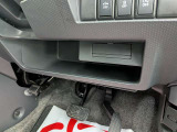 全国からNETを通してお問合せを頂いております。お申し付け頂ければ指定箇所の写真もお送りいたしております。遠方で現車をご覧になれない方は特に、メール、お電話にて、お気軽にお問い合わせくださいませ。