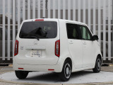 お支払いはホンダクレジットをご利用ください。運転免許所をご持参いただければ審査が可能です。また月々のお支払金額を抑えられるなど、メリットがいっぱいの据え置きクレジットもご用意しております。