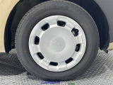 タイヤサイズは185/65R15です!