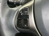 ステアリングスイッチ装備!運転しながら手元でオーディオの操作などができます。