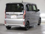 ボディクリーニング後、愛車をピカピカの状態へ保護するコーティング「ブライトパック」がおススメです!水垢がつきにくく、手入れがしやすくなりますよ!いつも愛車をきれいにしておきたい方におススメです。