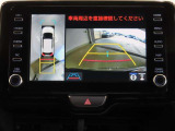 車両を上から見たような映像を映し出すパノラミックビューモニター付きです。