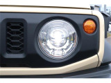 LEDヘッドライトで暗い夜道も明るく照らしてくれます!