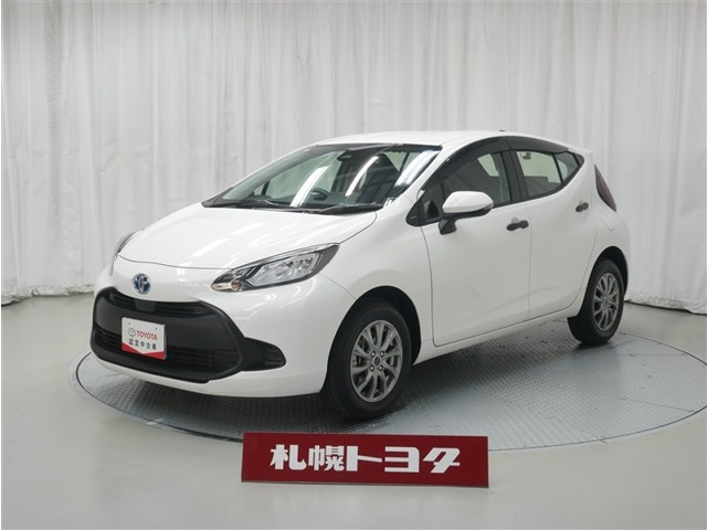 アクア 1.5 B E-Four 4WD 