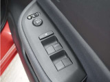 ◆パワーウィンドウスイッチ◆運転席から全席の窓の開閉操作を行うことが出来いつでも換気ができます!