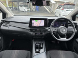 視界も広くゆったりとしているので、どなたでも運転しやすい車になっています!.