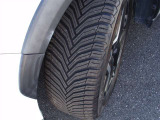 タイヤの状態は現車でのご確認をお願いいたします。